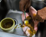 Foto del paso 5 de la receta: Pescado al horno marinado a la moruna