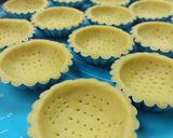 Foto langkah ke 3 dari resep Pie Susu Hk / Hk egg tart.