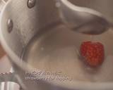 Christmas Strawberry and White Chocolate Mousse CakeRecipe video recipe step 23 photo