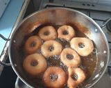 A picture of step 5 of Fried doughnuts#4weeks challenge.