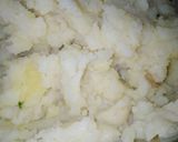 صورة لخطوة 1 من وصفة عجه بطاطس بالثوم والبقدونس 🧆 🧆 🧆🍚🍚