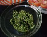 हरी चटनी स्टाफिंग टोमेटो भजिया (Hare chutney stuffing tomato bhajiya recipe in Hindi) रेसिपी चरण 1 फोटो