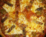 Foto del paso 10 de la receta: Pizza de atún y anchoas "Sábado noche"
