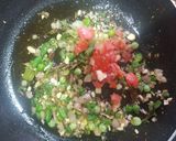 A picture of step 4 of Vegetable upma.