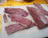 Foto del paso 1 de la receta: Picanha en cerveza, torre de papas, jamón y gratinadas a caballo
