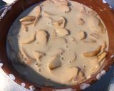 Une image de l'étape 9 de Clafoutis aux pommes et vanille à la farine de châtaigne corse.