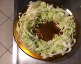 Une image de l'étape 4 de Salade iceberg,carottes jaunes,concombre et spiruline.