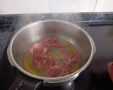 Foto del paso 1 de la receta: Carrilleras de cerdo con hojaldre, y manzanas caramelizadas,