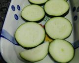 Foto del paso 7 de la receta: Pastel de calabacín y atún