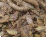 कुट्टू के मिर्च पकौड़े (Kuttu ke mirch pakode recipe in Hindi) रेसिपी चरण 3 फोटो