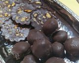 Foto del paso 5 de la receta: Arannuí (Arándanos Con Chocolate) Y Monedas De Chocolate