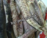 Foto langkah ke 1 dari resep Ikan salem bumbu kuah santan.