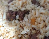 صورة لخطوة 3 من وصفة معكرونة باللحم 👌🍴