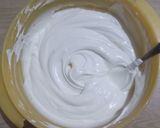 Foto langkah ke 4 dari resep Soes Gulung (Diplomat Cream dan Mangga).
