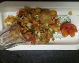 A picture of step 1 of Cornflakes bhel.