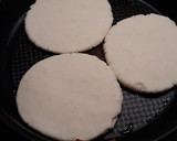 Foto del paso 5 de la receta: Arepas con carne mechada (a mi manera)