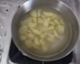 A picture of step 1 of Amla mint Mojito.