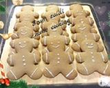 A picture of step 5 of 🍪Gingerbread Men 🍪.