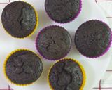 A picture of step 8 of Strawberry Nutella Cupcake.