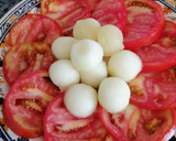 Foto del paso 5 de la receta: Ensalada de melón, tomate y salsa de yogurt