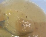 A picture of step 2 of Aloo ke pakore.