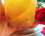 Hình bước làm 3 của món Đào ngâm trà đào hạt chia