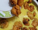 A picture of step 9 of Pakora curry.