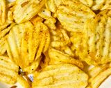 A picture of step 3 of Peri peri potato chips.