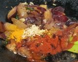 A picture of step 4 of Plum Chutney.