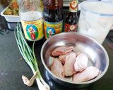 รูปขั้นตอนการทำที่ 1 ของ ปีกไก่หมักซีอิ๊วชุบแป้งทอด🇨🇳🐓🍗
