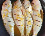 Foto langkah ke 3 dari resep Ikan Kuniran Goreng.