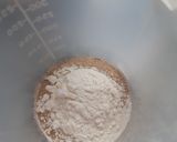 Foto del paso 1 de la receta: Pan de harina integral con semillas 🇺🇾