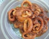 Foto del paso 9 de la receta: Calamar y gambas en salsa