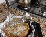 Foto del paso 3 de la receta: Codillo especiado al horno