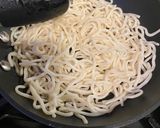A picture of step 1 of Yakisoba noodles with starchy sauce.