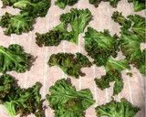 Foto del paso 2 de la receta: Chips de kale
