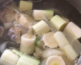 Foto del paso 4 de la receta: Pasta de caracoles con caldo de cocido