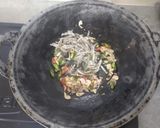 Foto langkah ke 3 dari resep Tumis Pepaya Muda.
