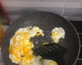 Foto langkah ke 1 dari resep Telur orak arik baso simpel.
