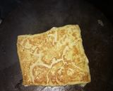 சீஸ் ஸ்டஃப்டு ஆம்லெட்(cheese stuffed omelette recipe in tamil) ரெசிபி ஸ்டேப் 2 புகைப்படம்