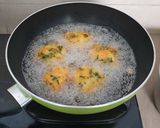 Foto langkah ke 4 dari resep Perkedel Kentang.