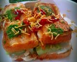 वेज चीज़ सैंडविच (Veg cheese sandwich recipe in Hindi) रेसिपी चरण 5 फोटो