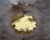 A picture of step 4 of Red sauce Pasta.
