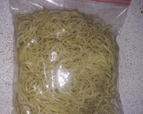 Foto del paso 1 de la receta: Tallarines con hongos y espinaca