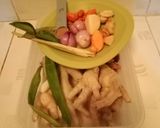 Foto langkah ke 1 dari resep Ceker Ayam Rica Rica.