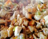 Foto del paso 8 de la receta: Pollo con verduras y salsa de soja