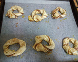 Foto del paso 2 de la receta: Rizos de hojaldre con chocolate