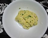 A picture of step 2 of Mint Paratha.
