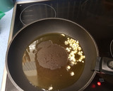 Foto del paso 2 de la receta: Merluza al horno con patatas