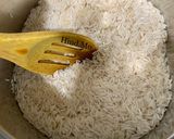 A picture of step 1 of Basmati Rice.